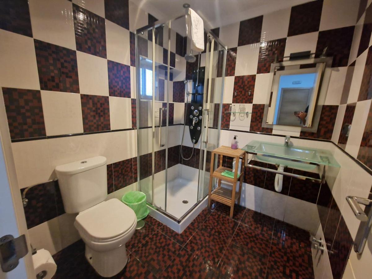Habitaciones Miramar Bolonia Ngoại thất bức ảnh