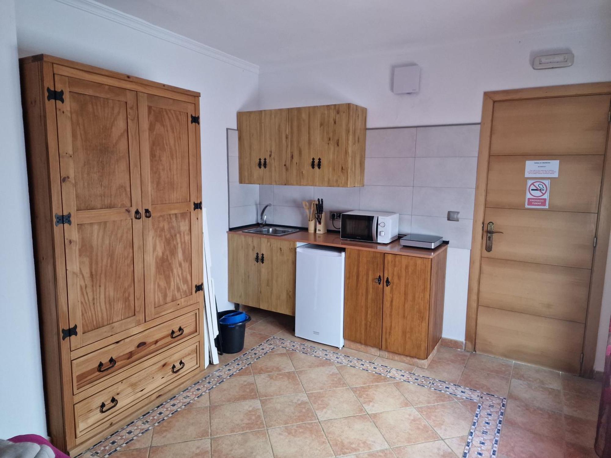 Habitaciones Miramar Bolonia Ngoại thất bức ảnh